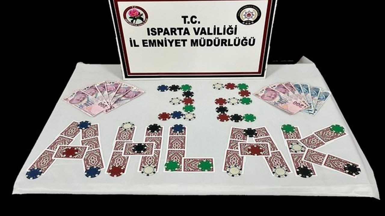 Isparta'da 'kumar' operasyonu: 4 kişiye para cezası