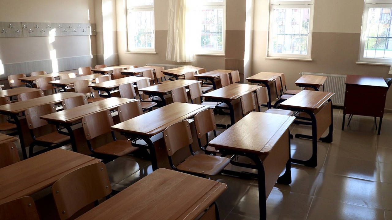 Milli Eğitim Bakanlığı, 'sınıf annesi' uygulamasını yasakladı