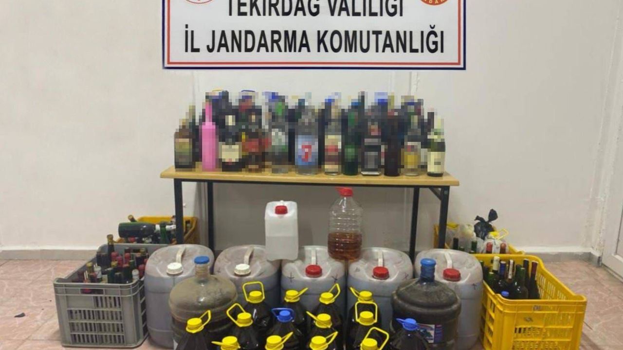 Tekirdağ'da 1 ton 200 litre sahte alkol ele geçirildi