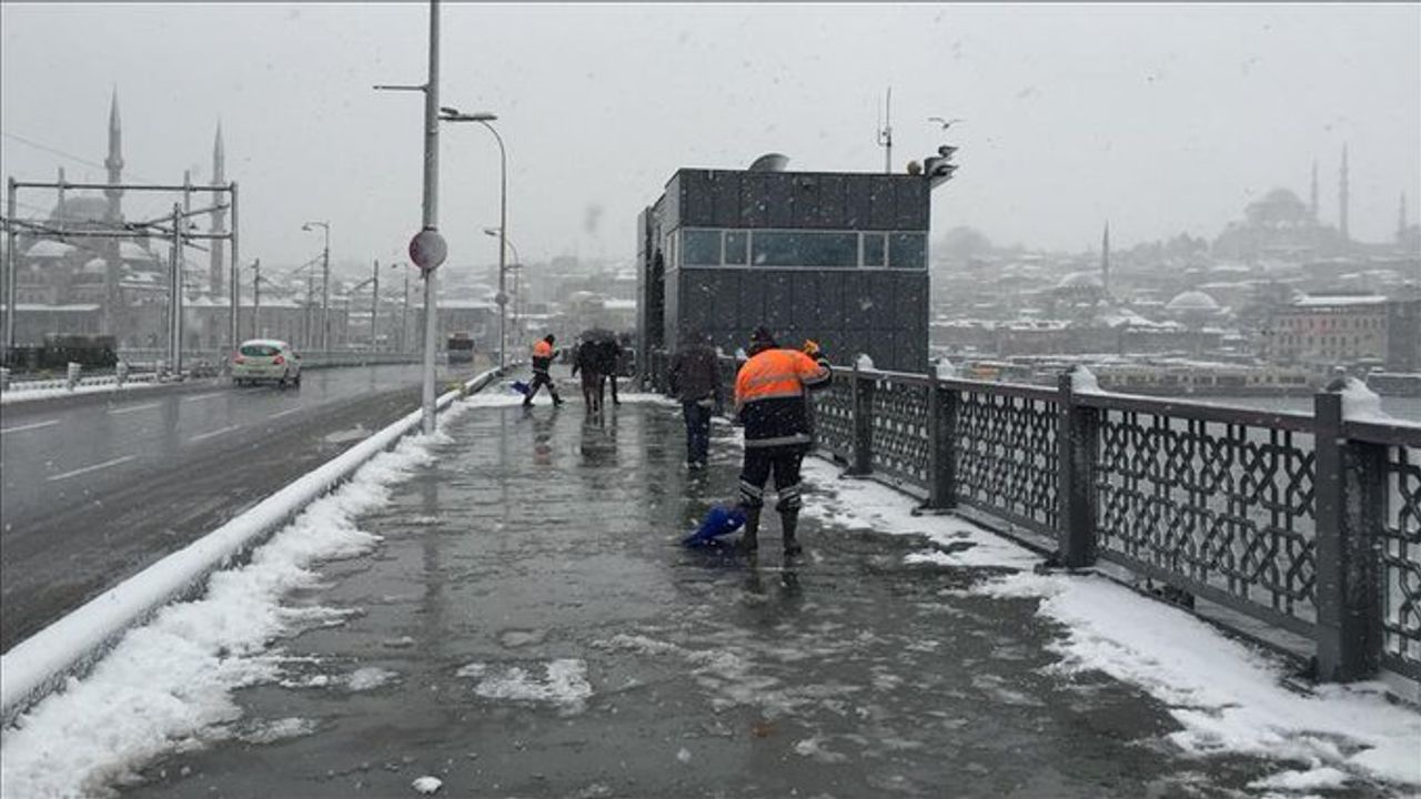 Hafta sonu için İstanbul'a kar uyarısı