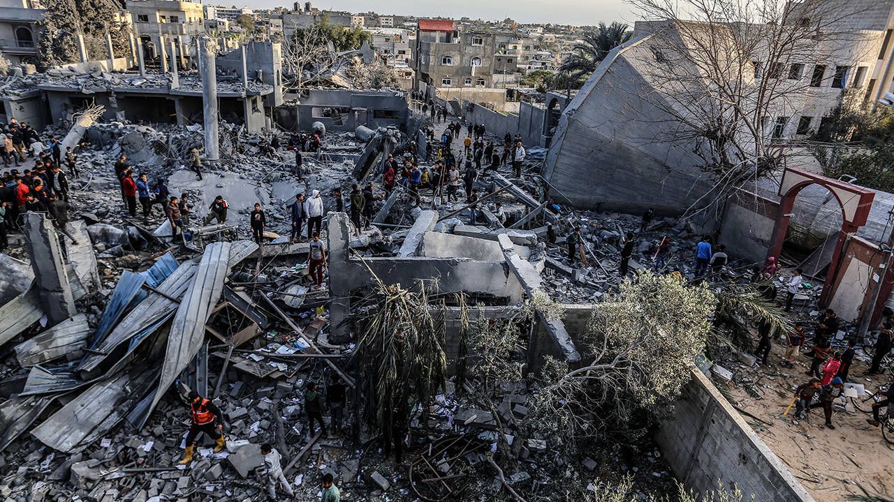 İsrail'in Gazze'ye yönelik saldırılarında can kaybı 26 bini aştı