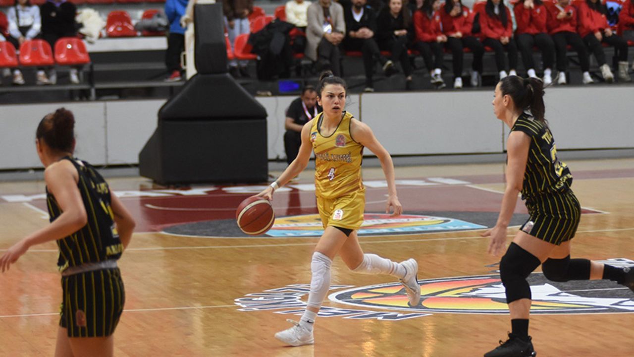Melikgazi Kayseri Basketbol 9. galibiyetini aldı