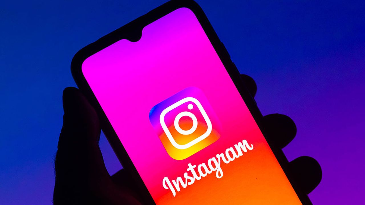 Instagram çöktü mü? Instagram’da akış yenilenmiyor mu? Kullanıcılar hangi sorunu yaşadı?