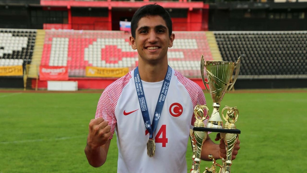 Aliağa FK’da Semih Ayriç dünya şampiyonu oldu!
