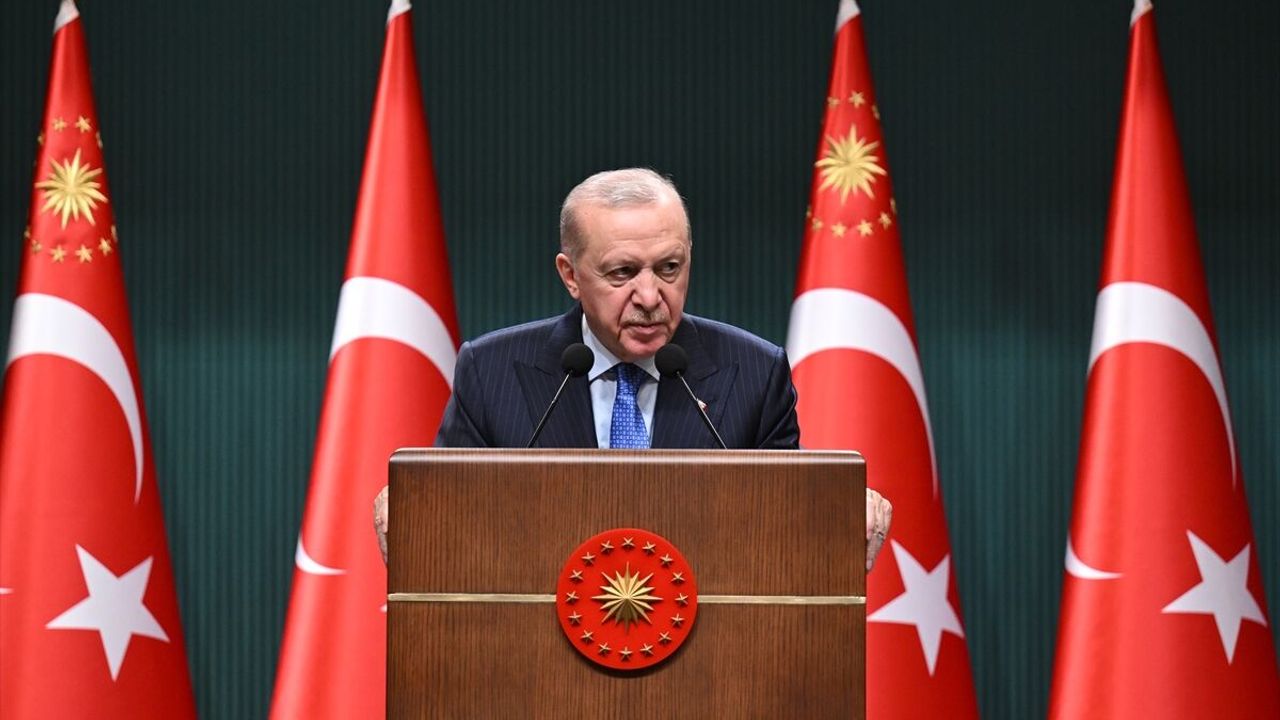 Erdoğan’dan Mehmetçiklere bayram mesajı! “Güven ve istikrar üreten bir ülkeyiz”