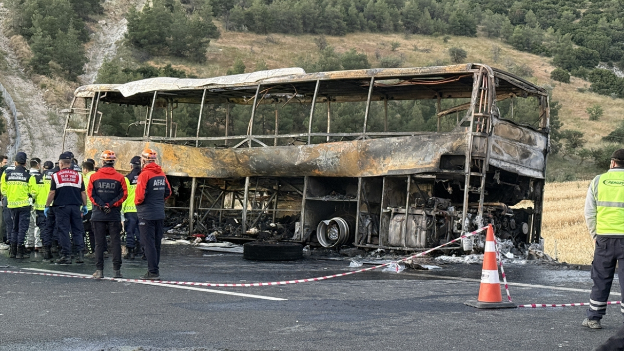Denizli'deki otobüs kazasında acı bilanço:  Şoför de hayatını kaybetti