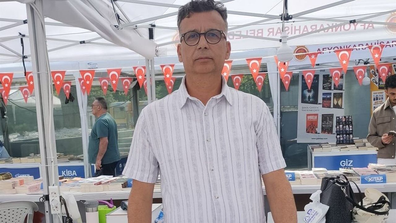 Süleyman Ürek’in yeni kitabı raflarda