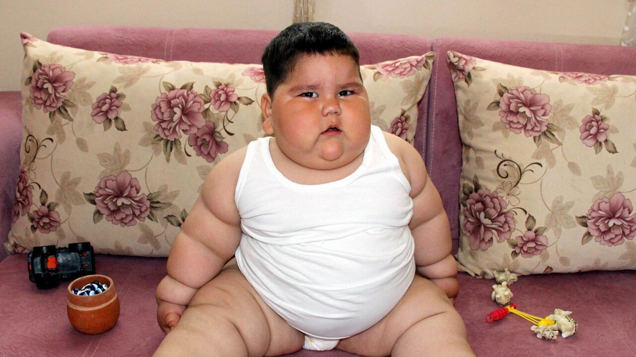 5 yaşında 90 kiloydu, şimdi ise 40... 11 yaşındaki Yağız'ın kilo verme hikayesi...