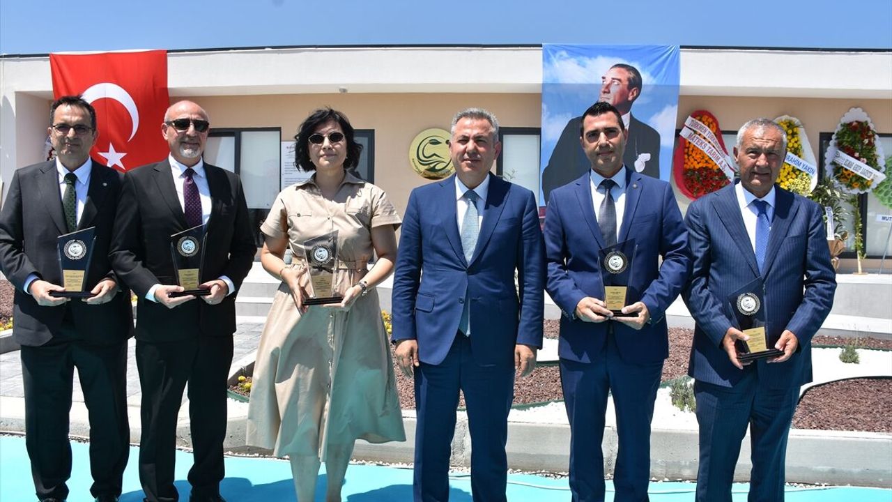 İzmir’de dikkat çeken proje: Tarım ve Doğal Yaşam Köyü hizme