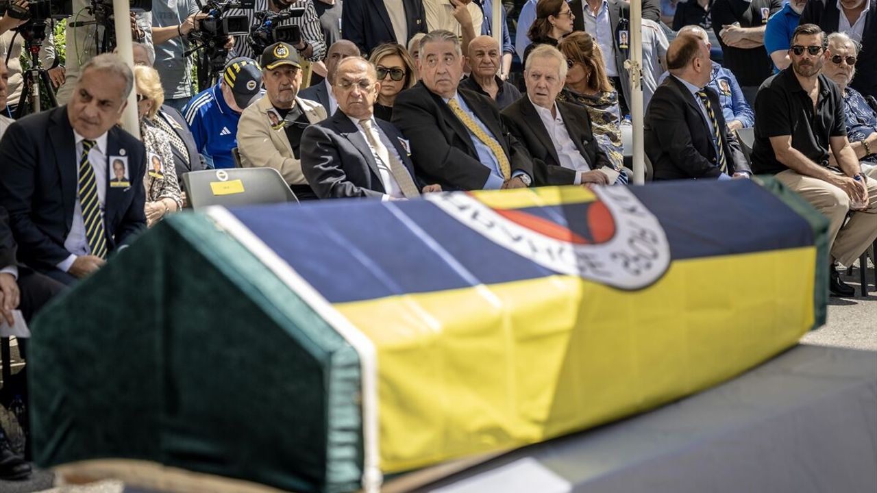 Fenerbahçe’nin acı günü! Aziz Yıldırım gözyaşların