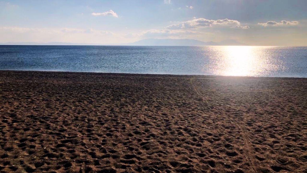 İzmir'de ekonomik ve sakin kamp alanı arayanlara! Hem deniz 