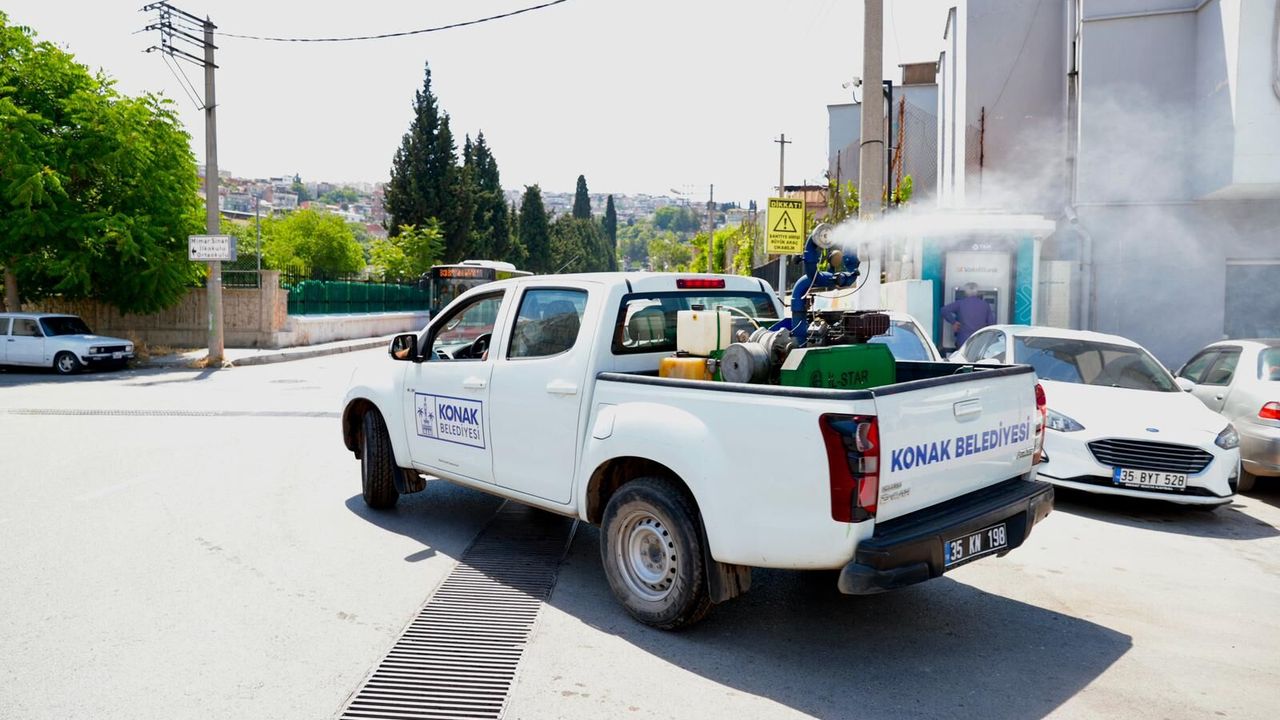 Konak’ta sivrisinek alarmı: 111 mahallede eş zamanlı müdahal