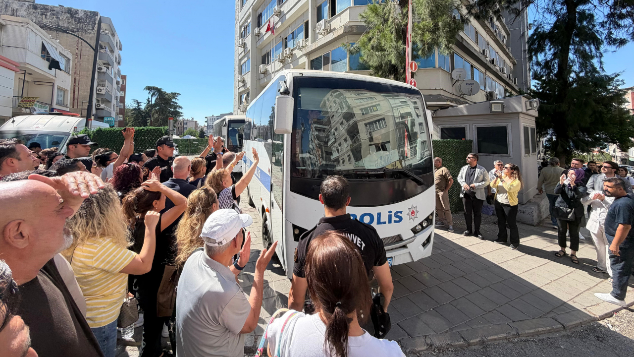 Buca Belediyesi soruşturmasında şüpheliler hastaneye sevk edildi!