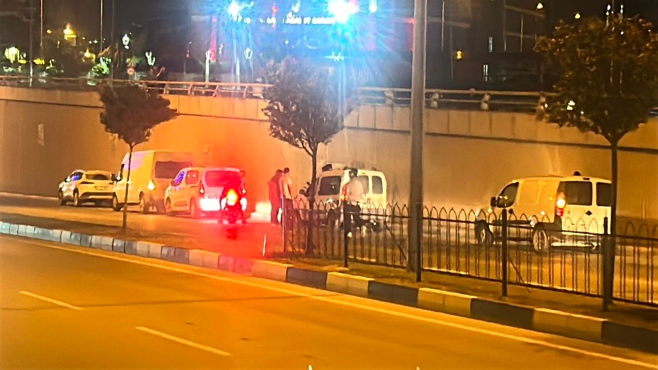 Otomobille motosiklet çarpıştı: Genç sürücü kurtarılamadı