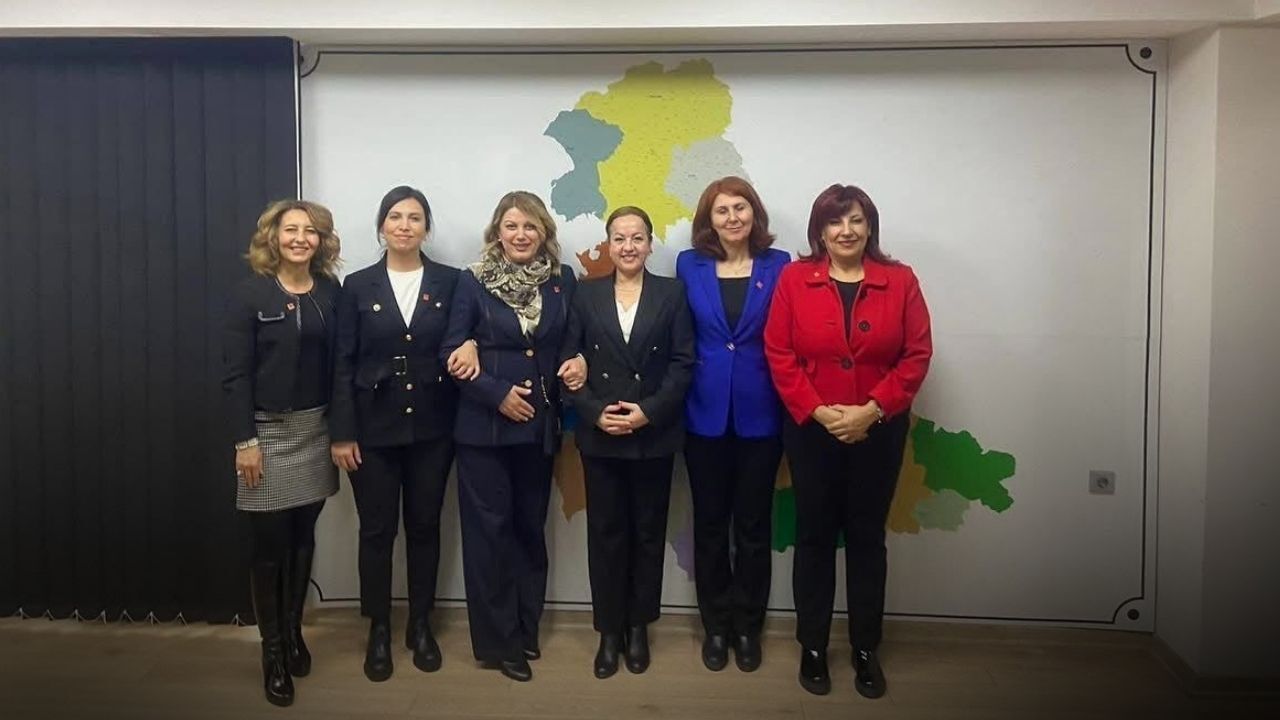 YENİ Parti Kadın Meclisi onaylandı! Listede İzmir'den beş isim var