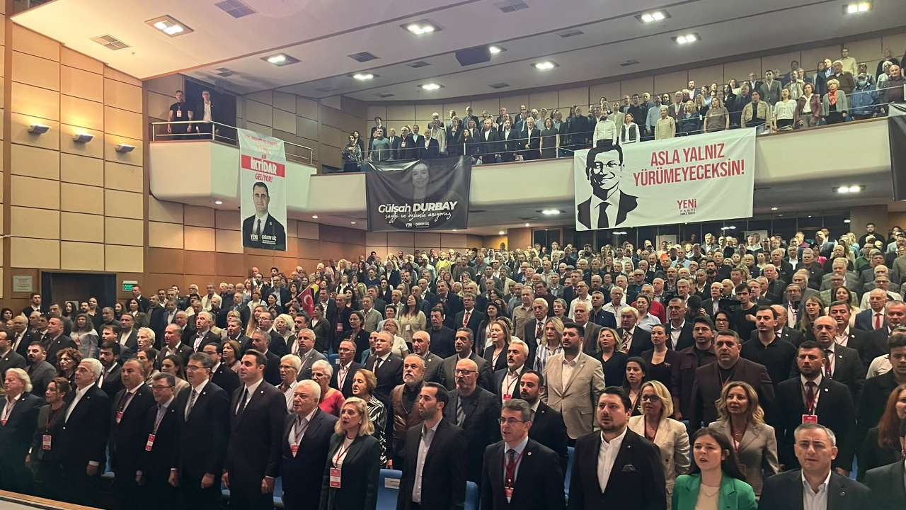 YENİ Parti İzmir’de liste belli oldu! İşte Çağatay Güç’ün yönetimi ve kurultay delegeleri