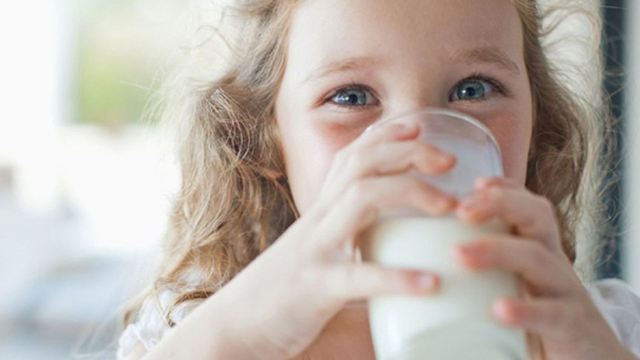 Çocukların süt tüketimi: Sağlıklı büyüme ve gelişim için önemli!