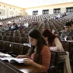 İzmir'de üniversite eğitimi için yeni uygulama geliyor! YÖK Başkanı Özvar duyurdu: 120 bin öğrenciyi kapsayacak