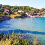 Ne Çeşme ne Foça! ESHOT’la gidiliyor: Zeytin ağaçlarının arasından iniliyor, denizi gören gözlerine inanamıyor