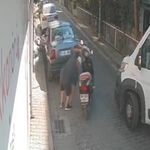 İzmir’de pes dedirten olay! 100 bin lirayı yerde bulup böyle kaçtı, o anlar saniye saniye kaydedildi