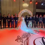 Ünlü iş insanının oğlunun düğününde dikkat çeken isimler aynı masada buluştu