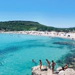 İzmir’in mavi sırrı ortaya çıktı! Cam gibi deniz, altın sarısı kum: Kumun üzerinde yürürken denizin rengi değişiyor