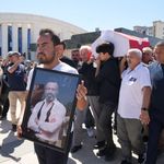Ünlü oyuncu Serhat Kılıç gözyaşlarıyla son yolculuğuna uğurlandı! Cenaze töreninde duygusal anlar...
