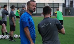 Osman Zeki Korkmaz: Transferde birkaç oyuncu ile temasımız var