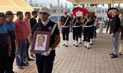 Tartıştığı komşusu tarafından öldürülen polis memuru Hüseyin Uğurlu gözyaşlarıyla toprağa verildi