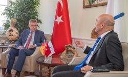 Almanya İzmir Başkonsolosu Schröer Soyer’i ziyaret etti