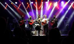 Çeşme Festivali'nde Chico & Gypsies ile final