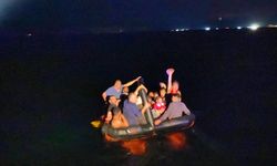 Didim açıklarında 25 düzensiz göçmen kurtarıldı
