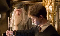 Harry Potter filmlerinde Dumbledore'u canlandıran Michael Gambon hayatını kaybetti