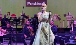 Züleyha Ortak performansıyla Türkiye Kültür Yolu Festivali'ne damga vurdu