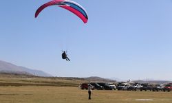 Erzincan’da off road, paraşüt, motokros yarışları nefes kesti