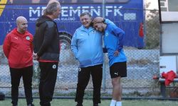 Menemen FK'yla anlaşan Yılmaz Vural yeni hikaye yazacak