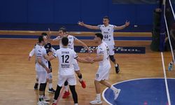 Nazilli Belediyespor, voleybolda Göcek’i mağlup etti