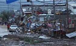 Otis Kasırgası ölüm saçtı: En az 27 ölü