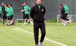 Denizlispor’da teknik direktör Bülent Ertuğrul istifa etti