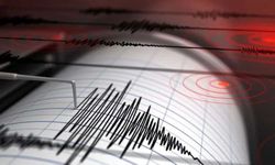 Eğriboz adasında 5,2 büyüklüğünde deprem