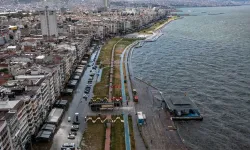 İzmir'deki deniz taşkınlarına karşı kum torbalı önlem çağrısı