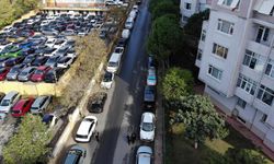 Maltepe'de belediyenin şirkete kiraladığı otopark alanı mahalleliyi isyan ettirdi