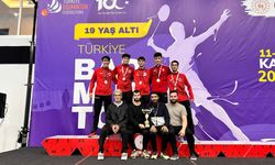 Samsunlu sporcular badmintonda Türkiye Şampiyonu oldu