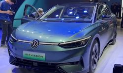 Volkswagen ID.7, Çin'de Almanya'dakinin yarı fiyatıyla satışa sunuldu