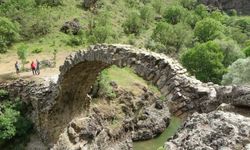 2 bin yıllık Taş Köprü de restorasyon çalışmaları tamamlandı