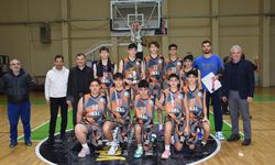 Basketbol 'de İnebey Anadolu Lisesi Balıkesir 2. oldu