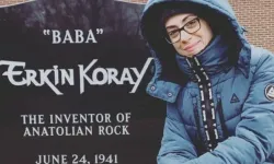 Damla Koray, Erkin Koray'ın 'Baba' yazılı mezar taşını paylaştı