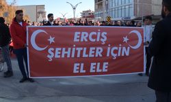 Erciş’te 'şehitleri anma ve teröre lanet' yürüyüşü yapıldı