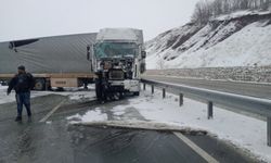 Kar yağışı trafik kazalarına neden oldu