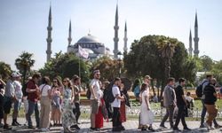 Turist akını: 11 ayda 52,7 milyon kişi!